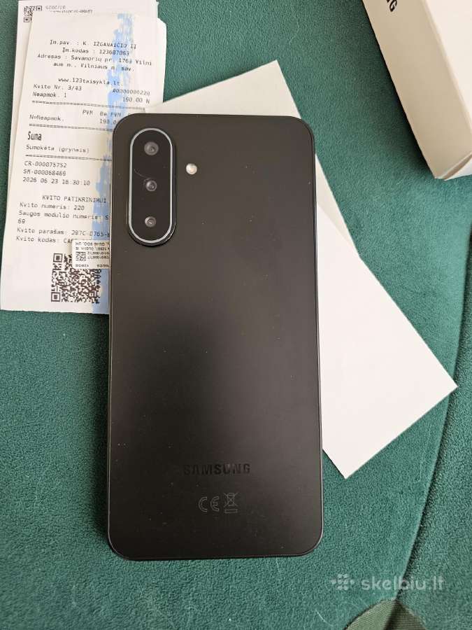 Mobilus telefonas - nuotraukos Nr. 2