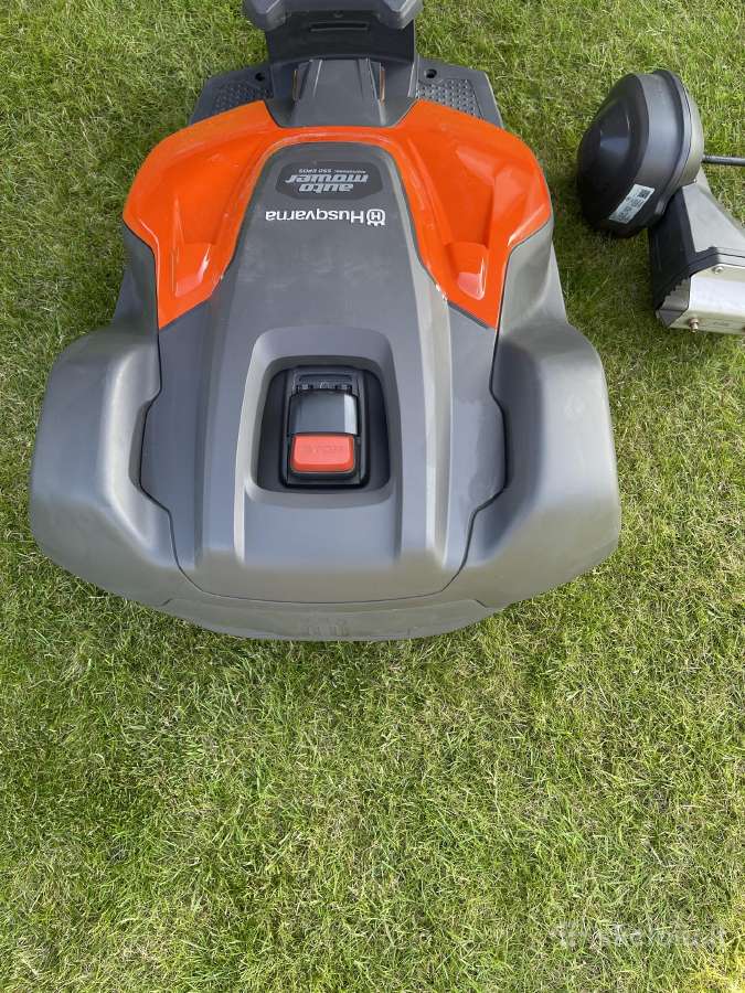 Husqvarna Automower 550 Epos Vejos robotas - nuotraukos Nr. 2