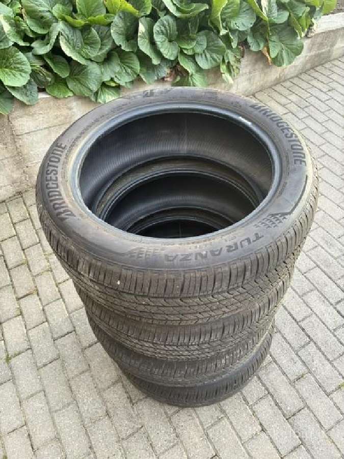 Parduodu 4 universalias padangas Bridgestone - nuotraukos Nr. 2