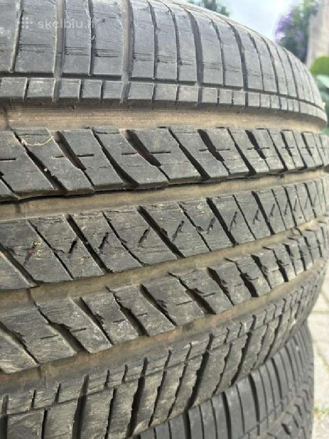 Parduodu 4 universalias padangas Bridgestone - nuotraukos Nr. 3