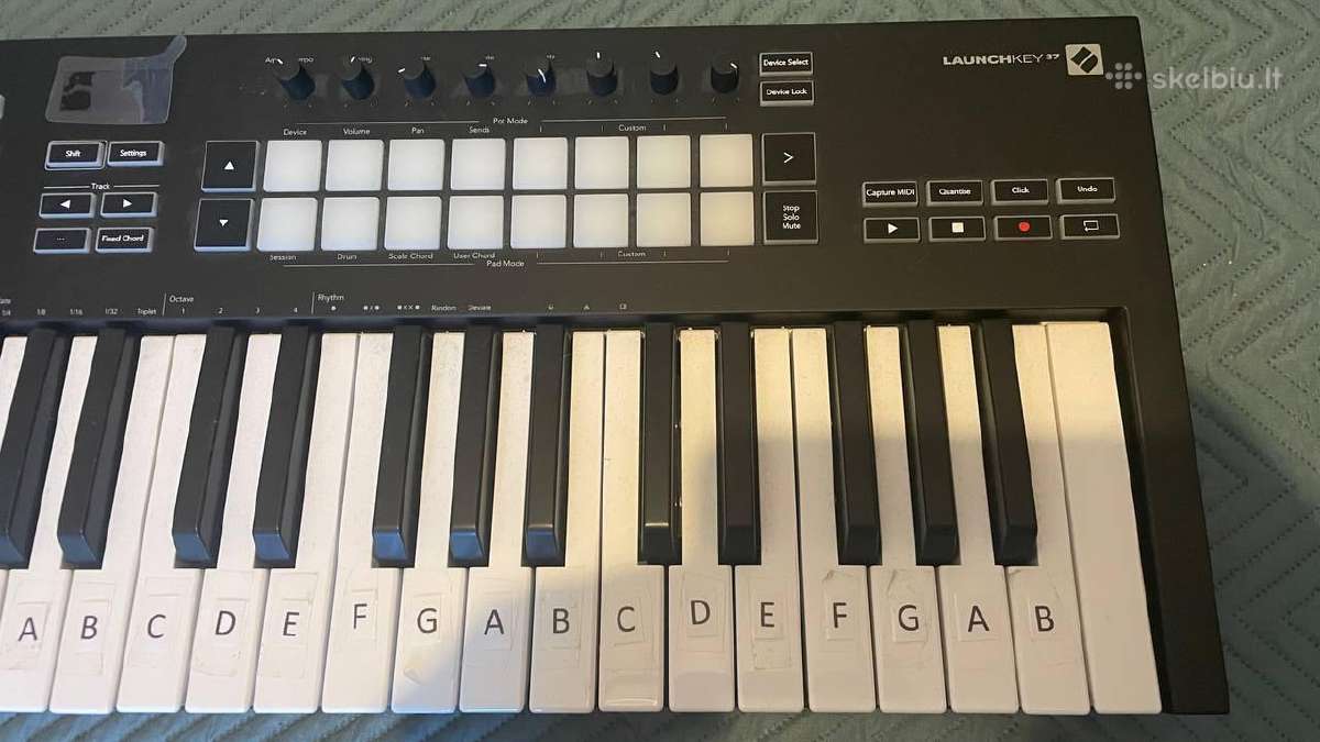 Novation Launchkey 37 mk3 - nuotraukos Nr. 3