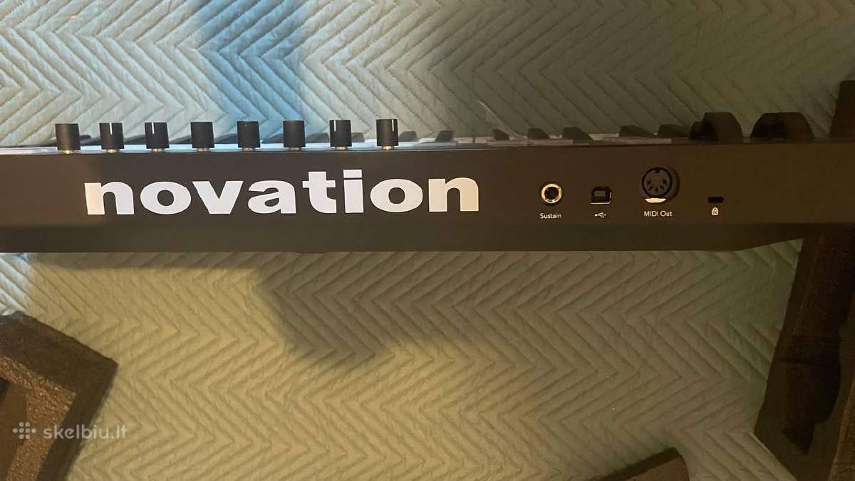 Novation Launchkey 37 mk3 - nuotraukos Nr. 4