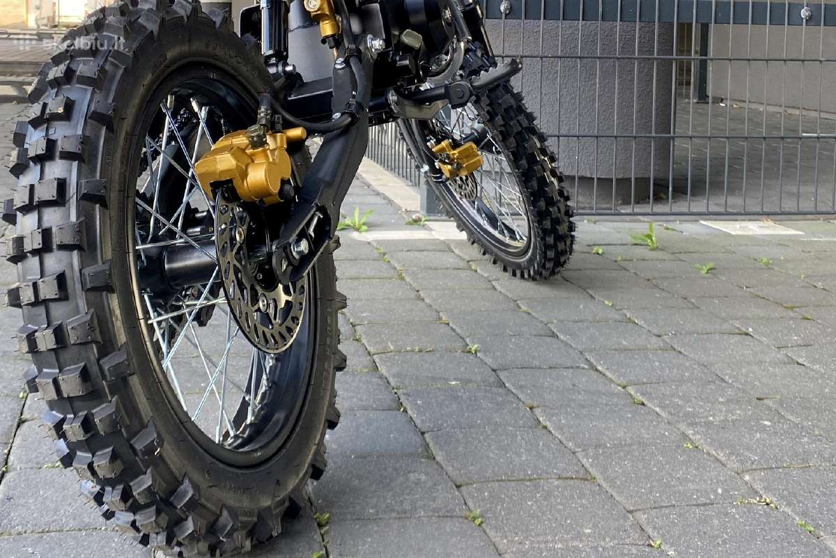 Krosinis automatinė pavara 2026m pristatymas per3h - nuotraukos Nr. 4