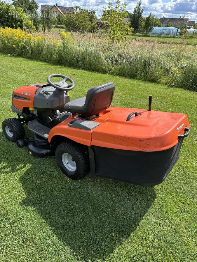 Husqvarna sodo traktoriukas zoliapjove - nuotraukos Nr. 3