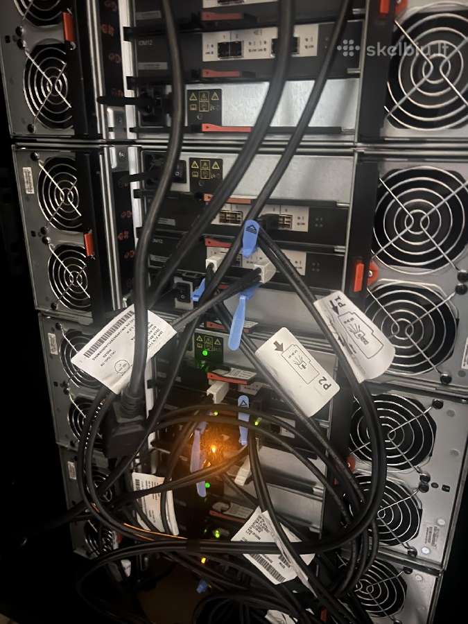 7x Netapp Ds460c lentynos, 420 diskų vietų, 4500 E - nuotraukos Nr. 2