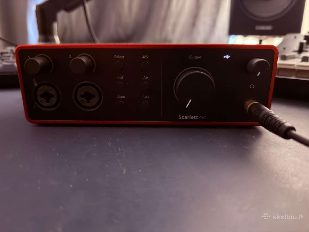 Focusrite Scarlett 4i4 4th Generation - nuotraukos Nr. 2