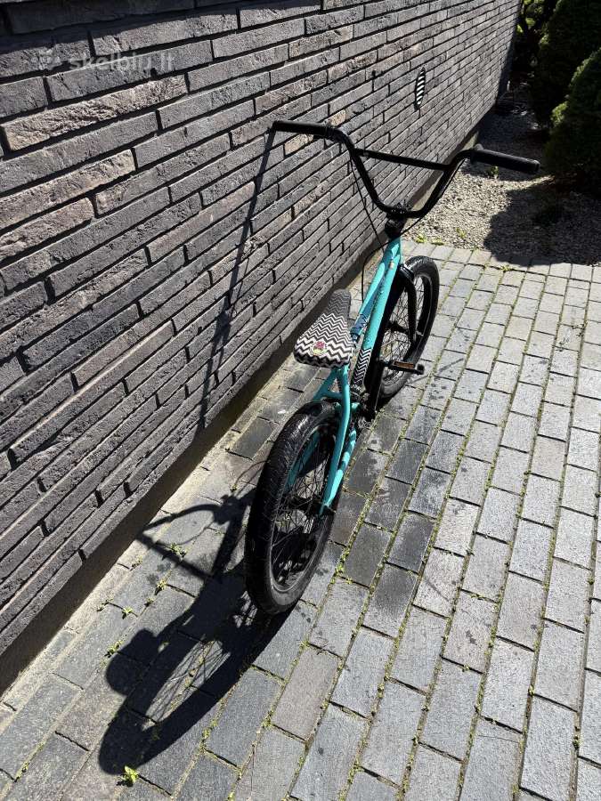 Poros metų senumo BMX dviratis - nuotraukos Nr. 8