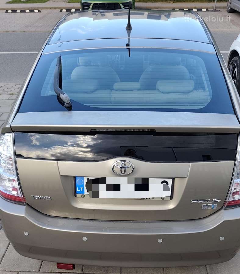 Toyota Prius ll nuoma - nuotraukos Nr. 3