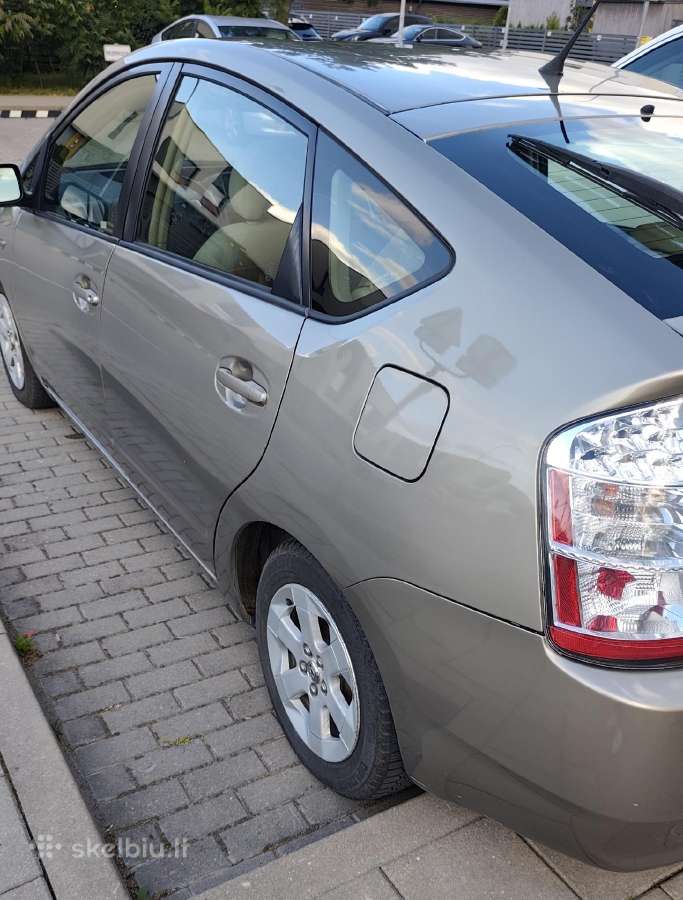 Toyota Prius ll nuoma - nuotraukos Nr. 4