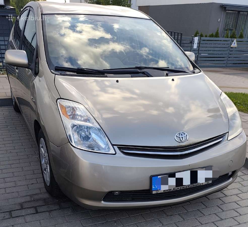 Toyota Prius ll nuoma - nuotraukos Nr. 5