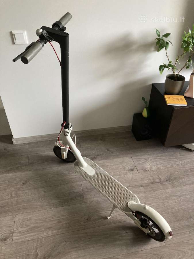 Xiaomi 365 elektrinis paspirtukas - nuotraukos Nr. 2