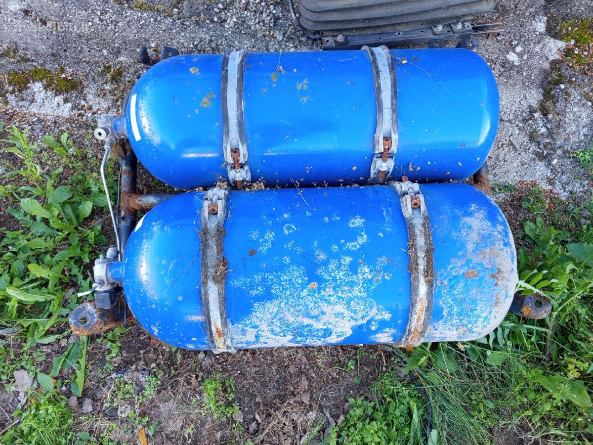 Cng suspaustu gamtinių dujų balionai - nuotraukos Nr. 2