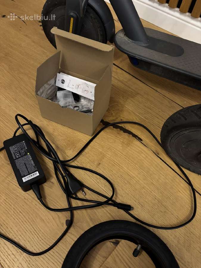 Parduodu 2 Elektrinius paspirtukus Xiaomi Mi - nuotraukos Nr. 2