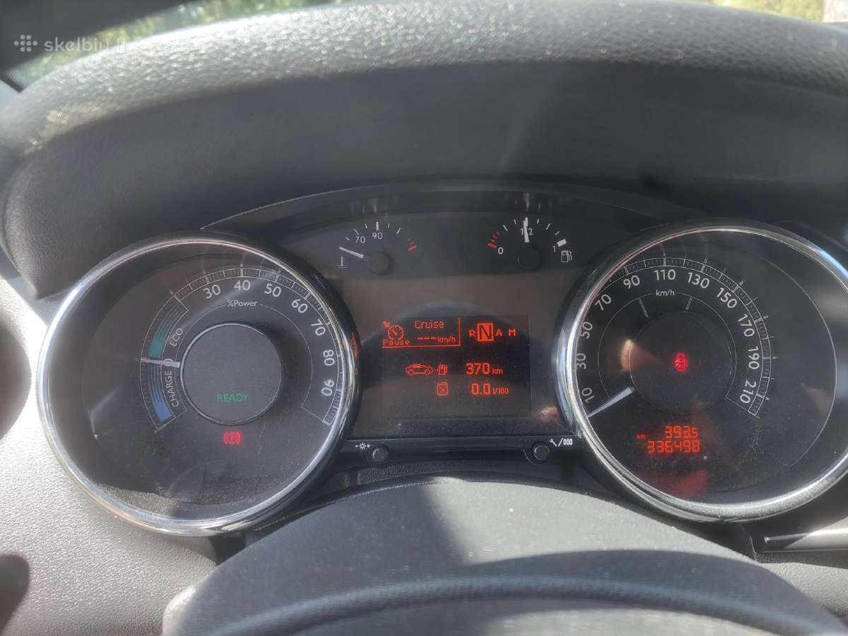 Parduodamas tvarkingas, ekonomiskas auto - nuotraukos Nr. 5
