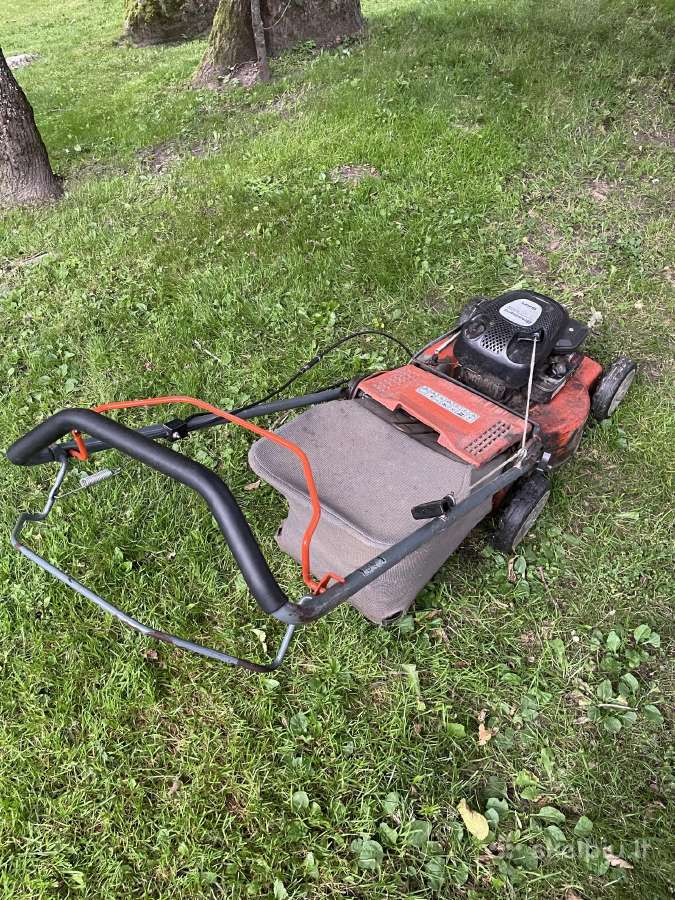 Parduodame savaeigę žoliapjovę Husqvarna r147s - nuotraukos Nr. 4