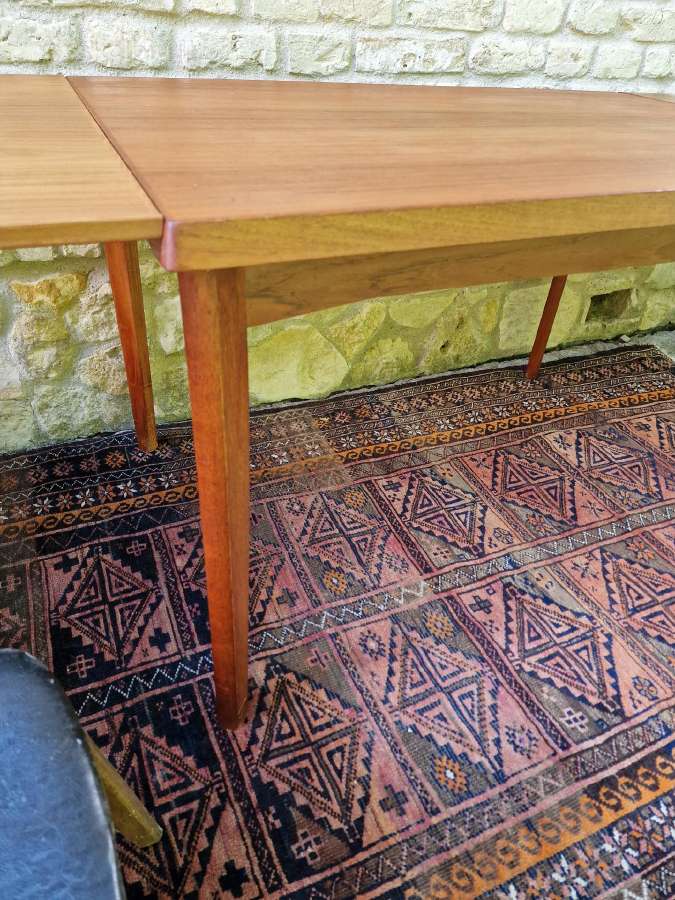 Vintažinis mid century tikmedžio valgomojo stalas - nuotraukos Nr. 15