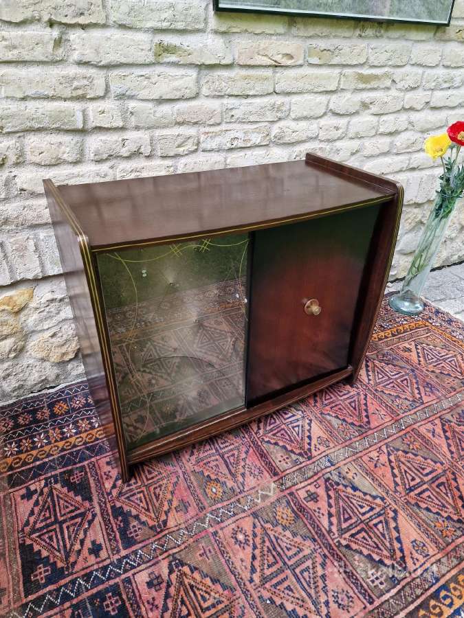 Vintažinė mid century riešutmedžio spintelė/baras - nuotraukos Nr. 12
