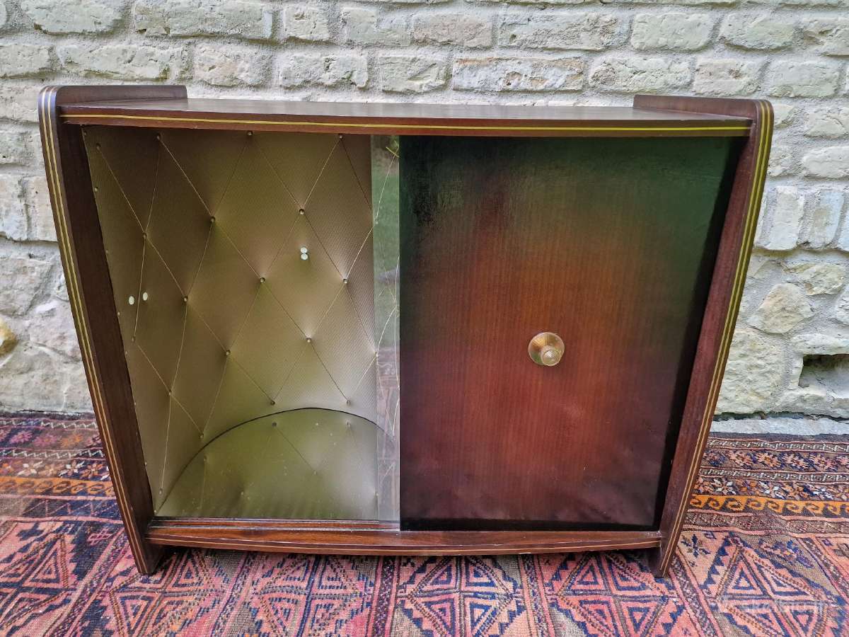 Vintažinė mid century riešutmedžio spintelė/baras - nuotraukos Nr. 18
