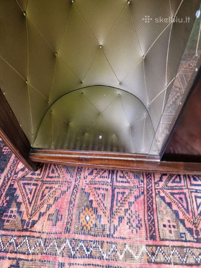 Vintažinė mid century riešutmedžio spintelė/baras - nuotraukos Nr. 24
