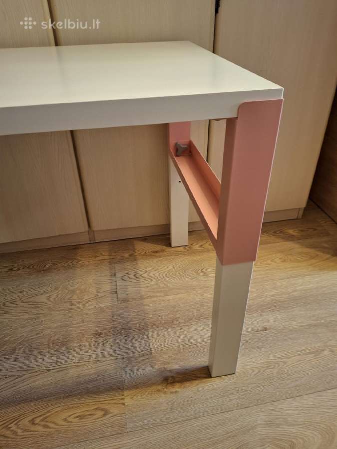 Ikea stalas vaikui (mergaitei). - nuotraukos Nr. 2
