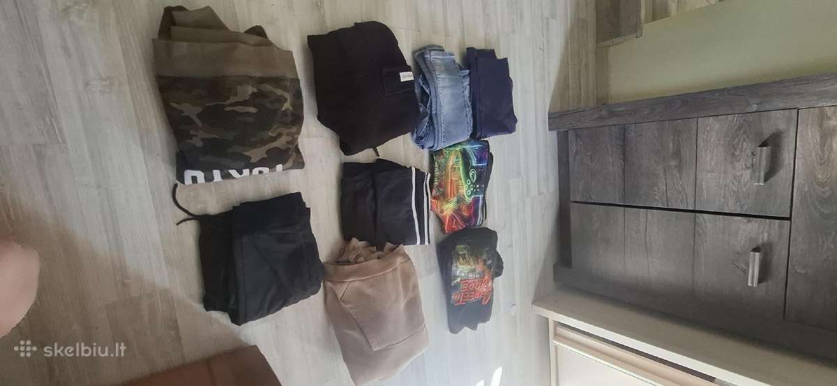 Parduodu biški nešiotus rūbus, yra ir vos nešiotu - nuotraukos Nr. 2