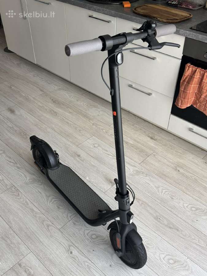 Ninebot F2 paspirtukas - nuotraukos Nr. 5
