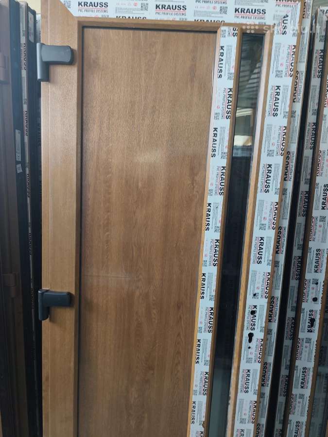 Pigios plastikines durys ir langai. - nuotraukos Nr. 9