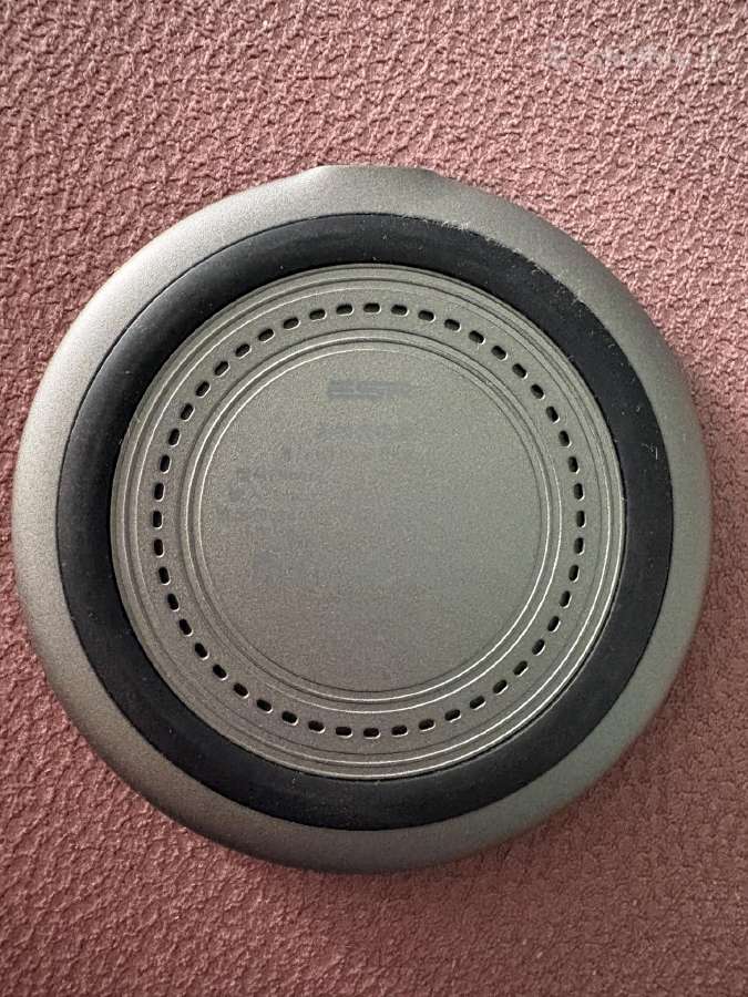 Wireless charger - nuotraukos Nr. 2