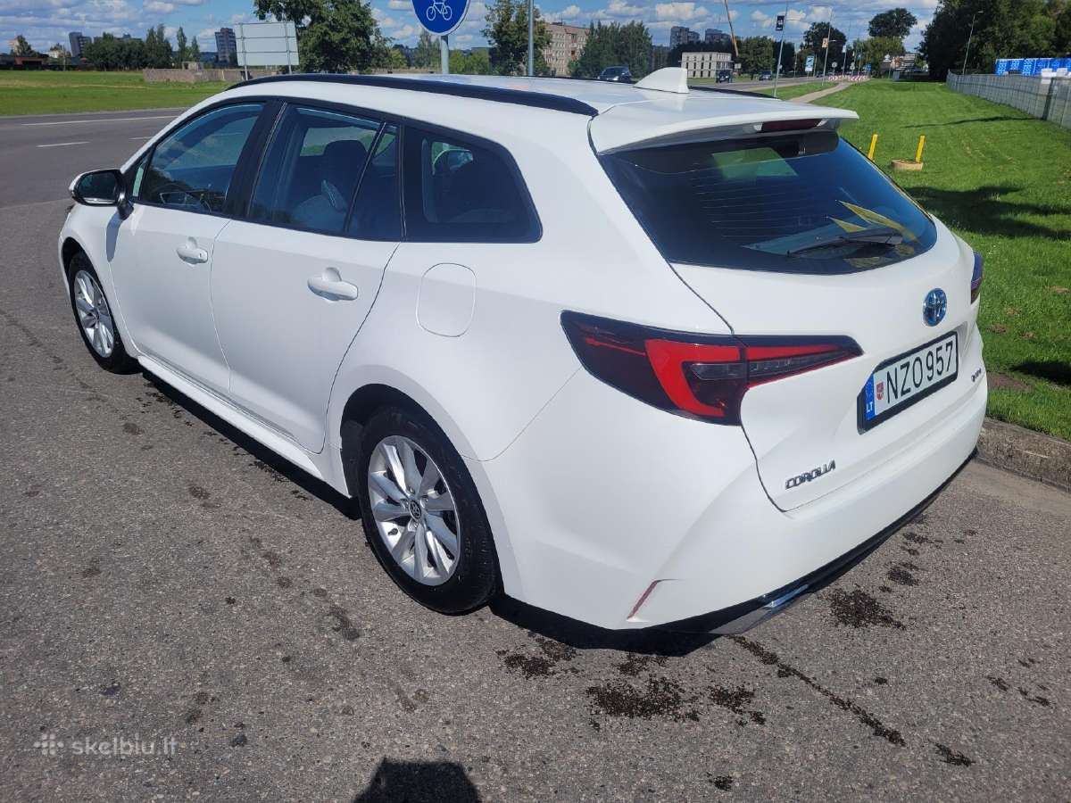 Toyota corolla 2024 nuoma - nuotraukos Nr. 3