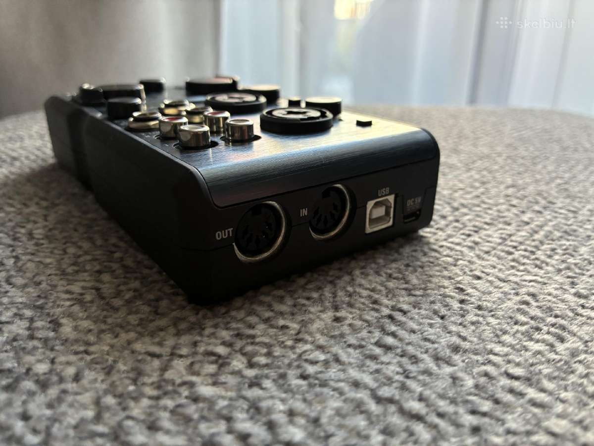 Zoom U-44 garso plokštė - nuotraukos Nr. 4