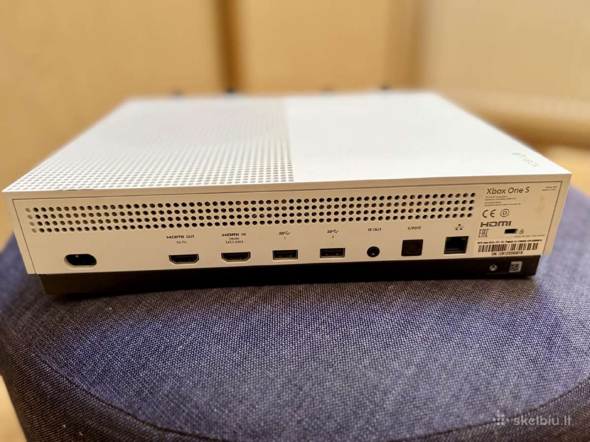 Xbox One S 1 TB su 2 originaliais pulteliais - nuotraukos Nr. 2