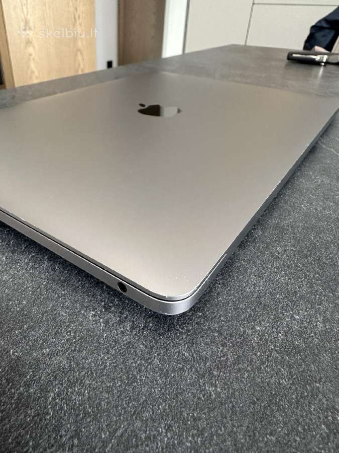 MacBook Pro 13-inch M2 2022 - nuotraukos Nr. 3