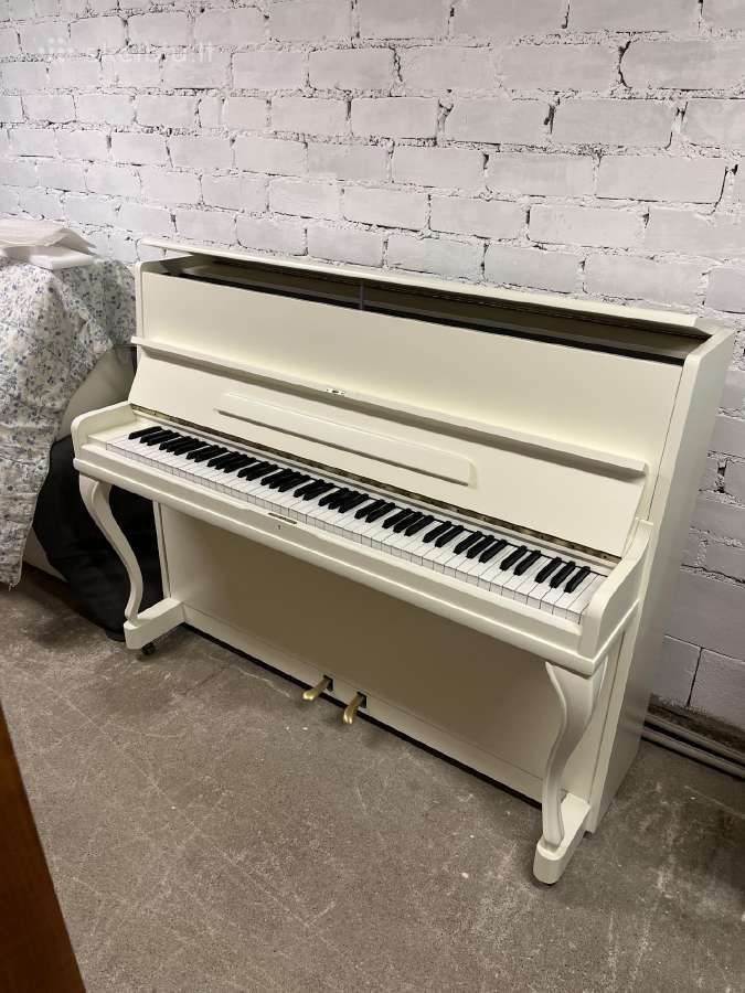 Pianinas - nuotraukos Nr. 2
