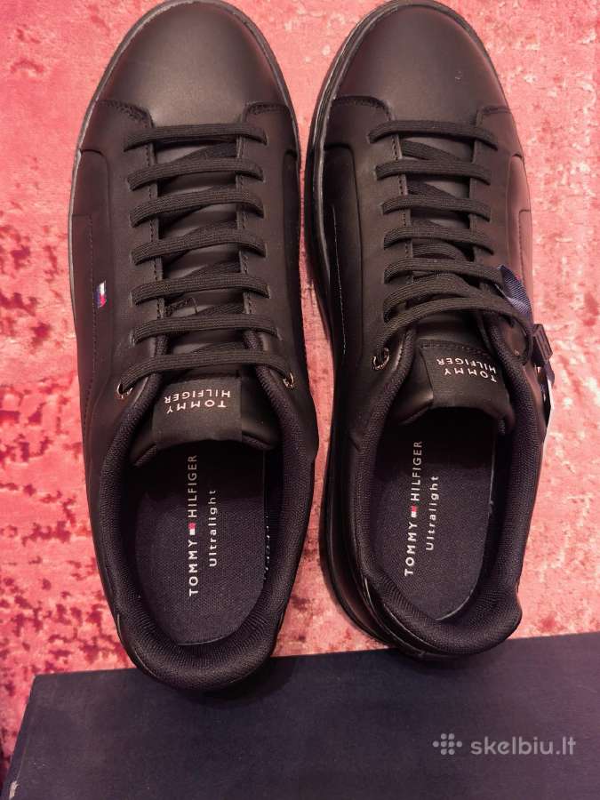 Vyriski kedai Tommy Hilfiger. - nuotraukos Nr. 10