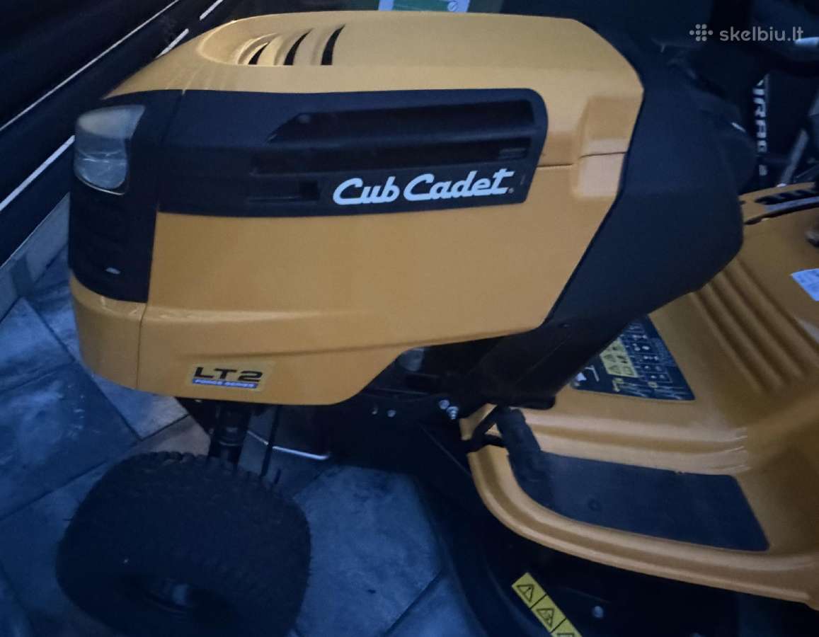 Parduodmas Cub Cadet Lt2 Nr92 vejos traktoriukas - nuotraukos Nr. 3