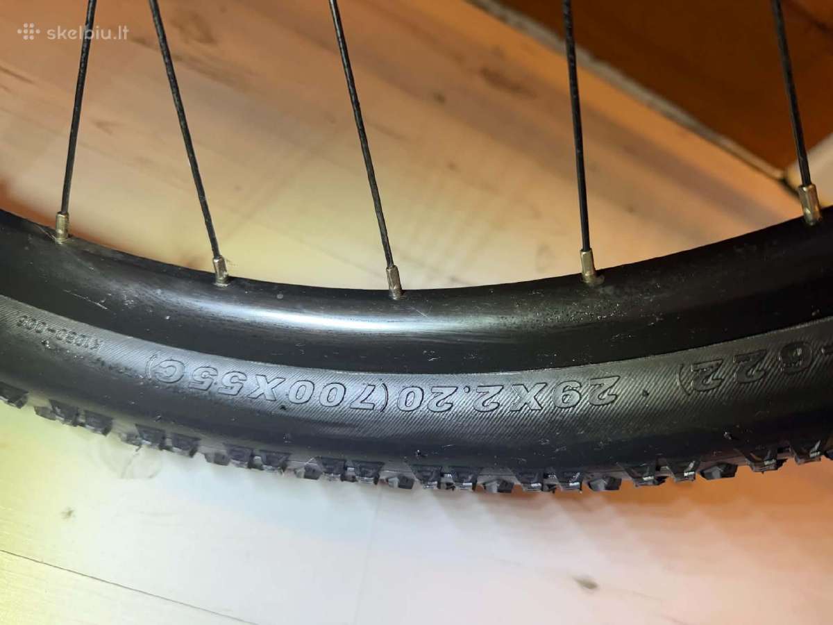 Carrera helcat kalnu dviratis - nuotraukos Nr. 6