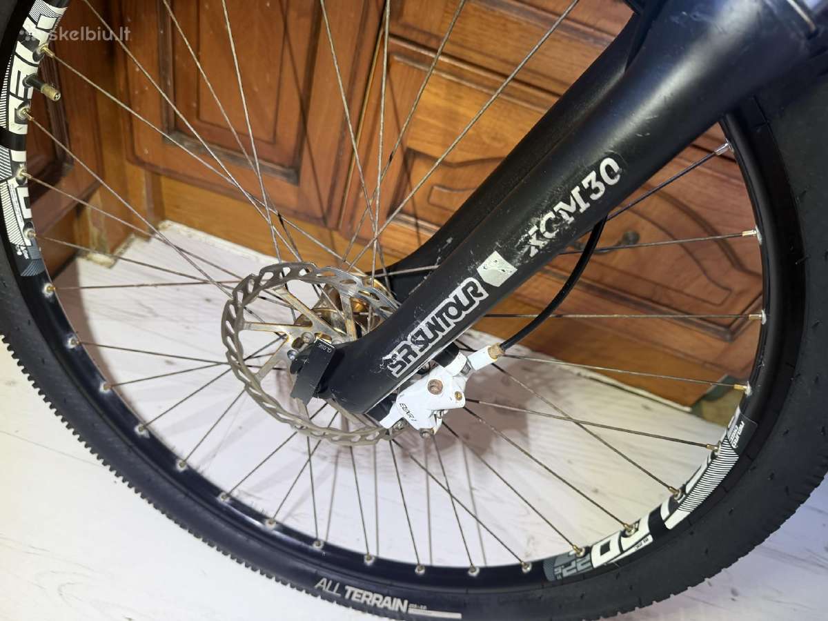 Carrera kalnu dvyratis fury - nuotraukos Nr. 6