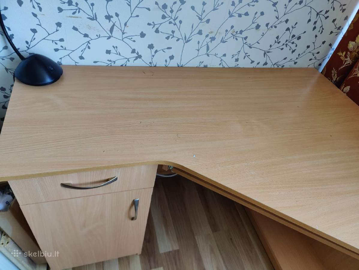 Pigiai rašomasis stalas - nuotraukos Nr. 4