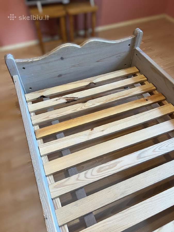 Medinė viengulė lova - nuotraukos Nr. 4