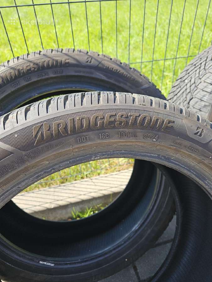 Bridgestone Blizzak 6 255/45 R20 padangų komplekta - nuotraukos Nr. 7