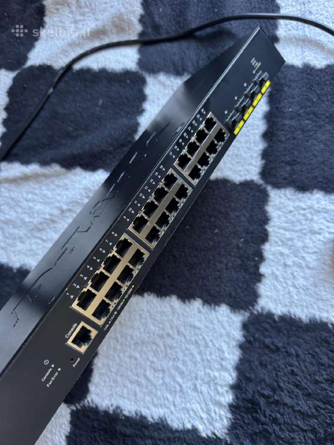 D-link switch dgs-1250-28x - nuotraukos Nr. 2