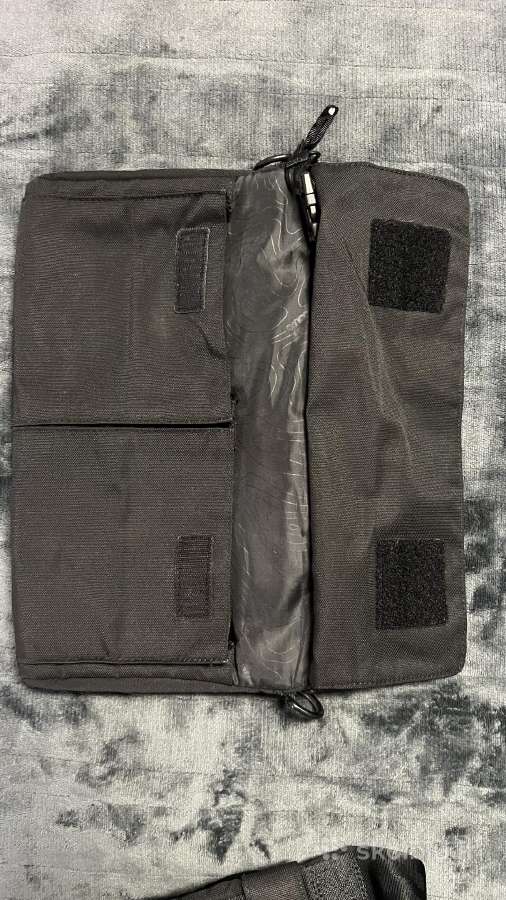 Incase MacBook Pro / MacBook Air dėklas - nuotraukos Nr. 7