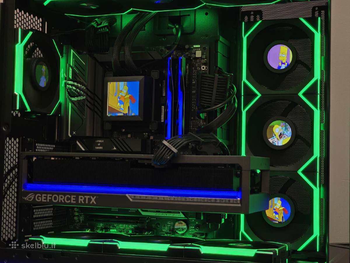 Rog Astral Rtx 5080 su Ryzen 7 9800x3d Kompiuteris - nuotraukos Nr. 3