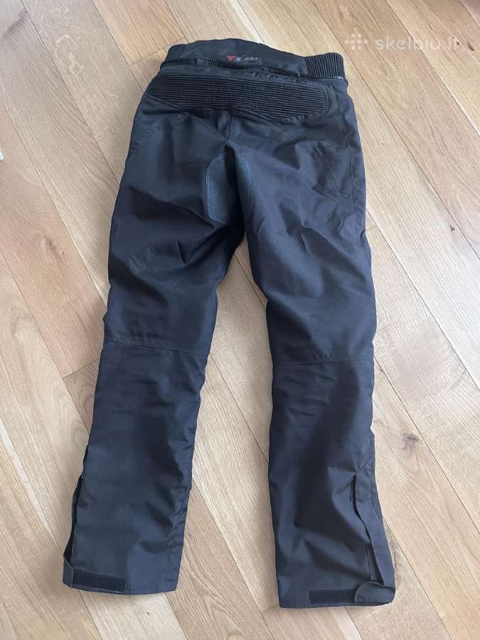 Moteriška moto apranga - nuotraukos Nr. 6