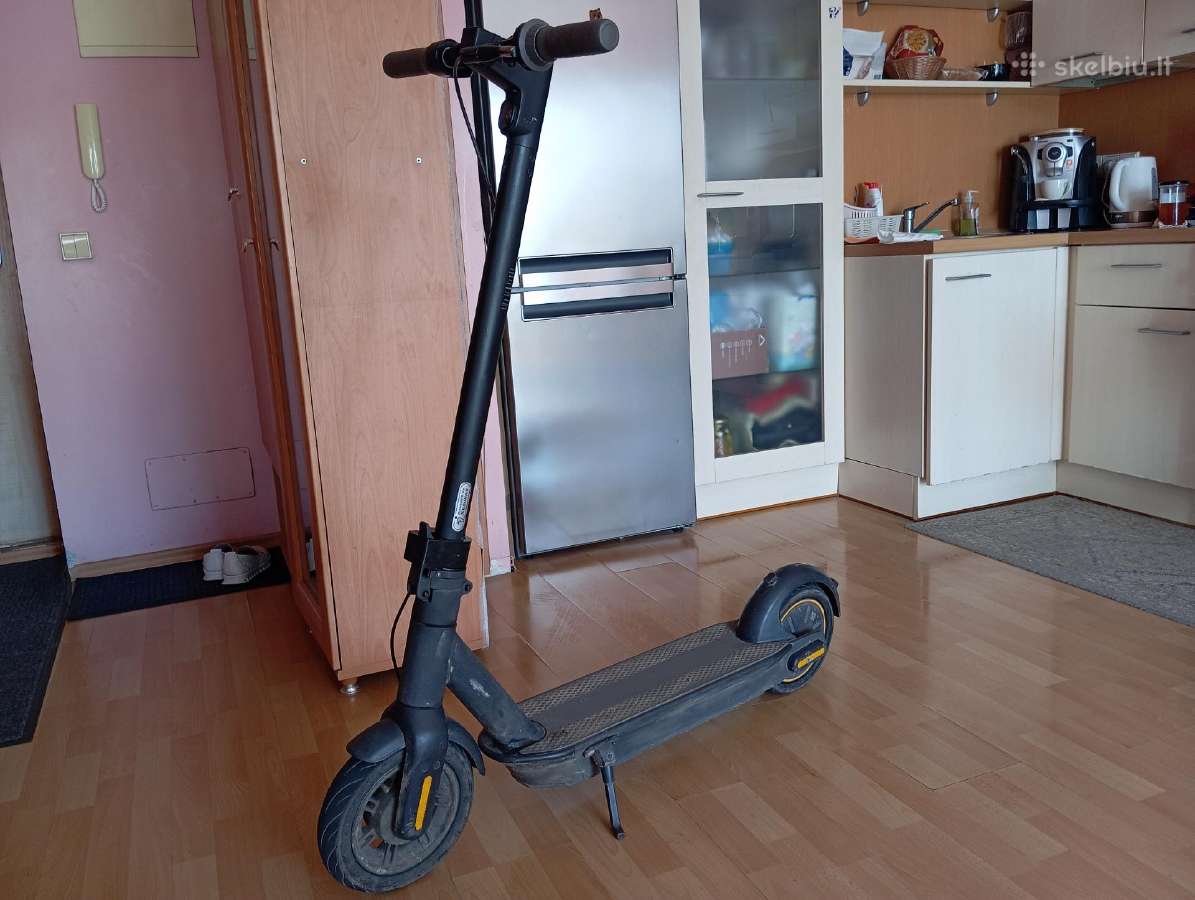 Ninebot max G30 su pakroveju - nuotraukos Nr. 2