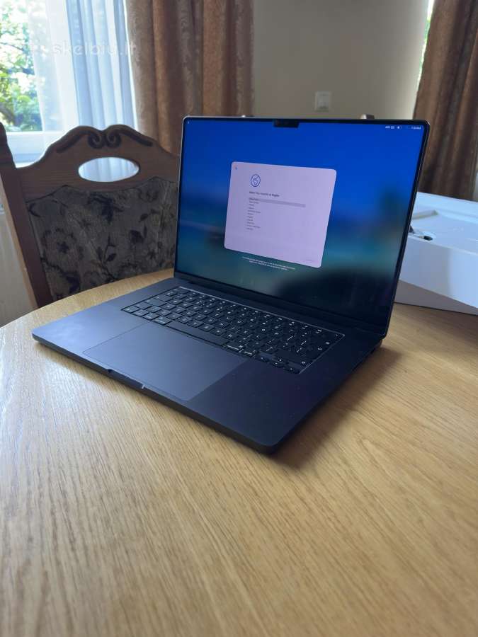 Apple MacBook Pro 16 M5 Pro 24 GB / 1tb - nuotraukos Nr. 4