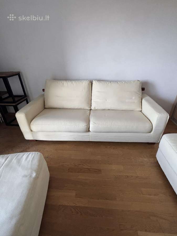 Italų gamybos sofa su 2 dideliais pufais - nuotraukos Nr. 2