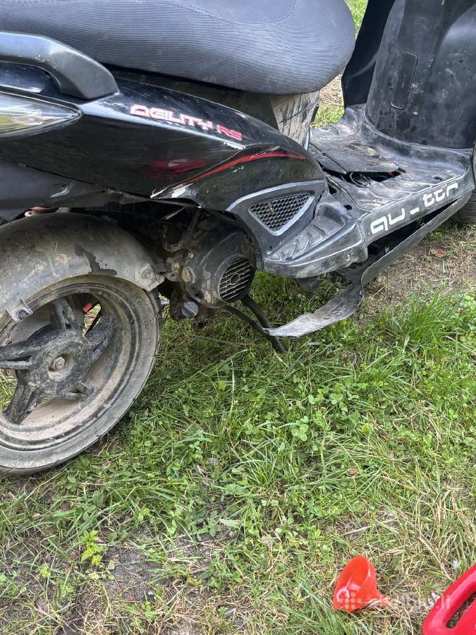 Parduodamas „kymco“ motoroleris 4t - nuotraukos Nr. 2