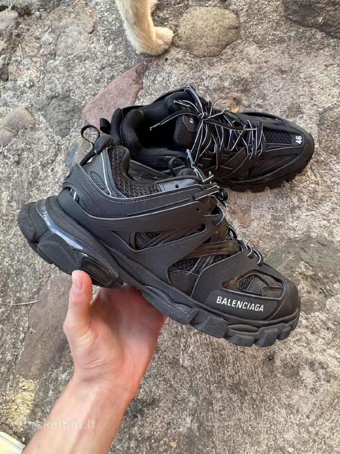 Balenciaga - nuotraukos Nr. 2