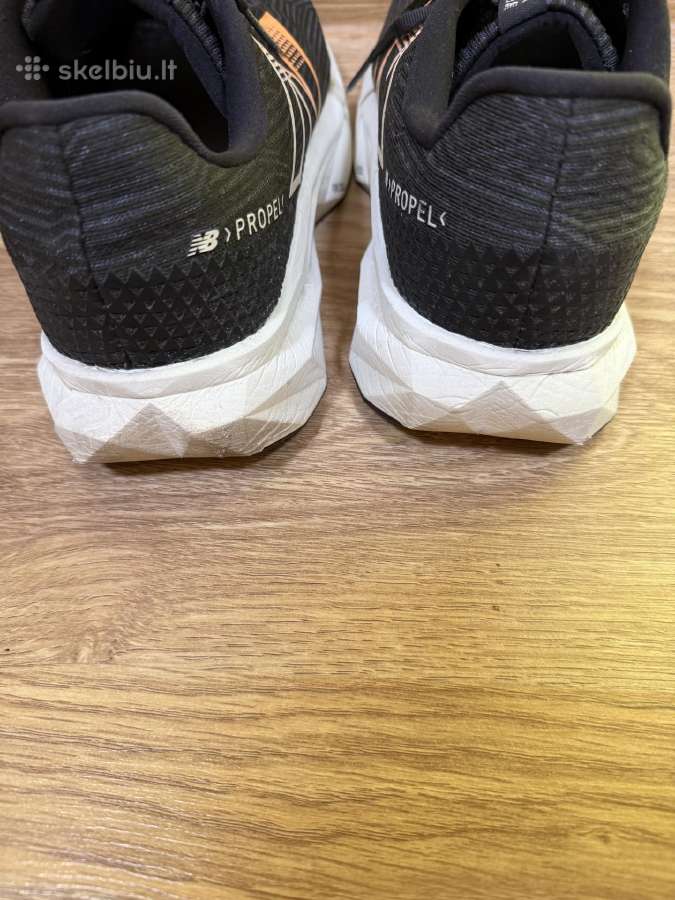 New Balance Fuelcell Propel v5 bėgimo kedai - nuotraukos Nr. 5